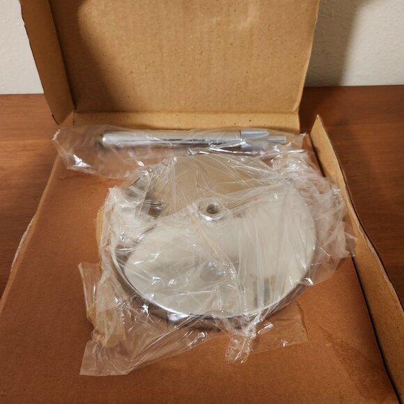 Jerdon First Class 3X Magnification Swivel Vanity Mirror - Picture 4 of 6